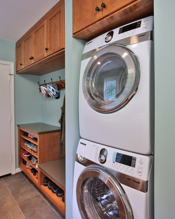 Mudroom by Merrill Contracting