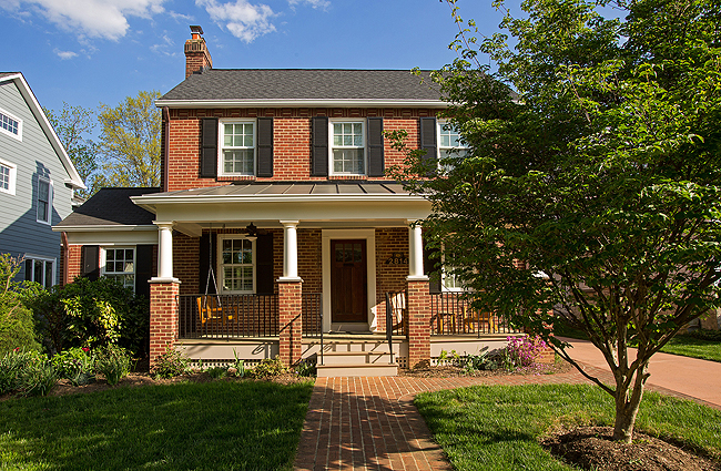Front porch by Merrill Contracting