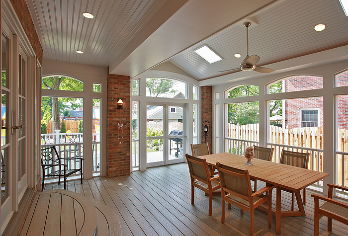 screeened porch photo